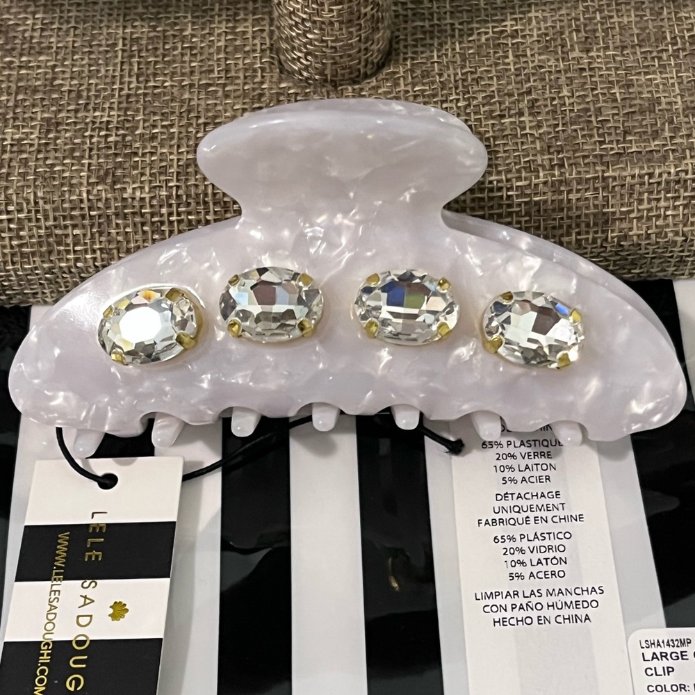 LELE SADOUGHI NWT AUTHENTIC LARGE EMBELLISHED MOTHER-OF-PEARL ACETATE CLAW CLIP - Picture 6 of 12